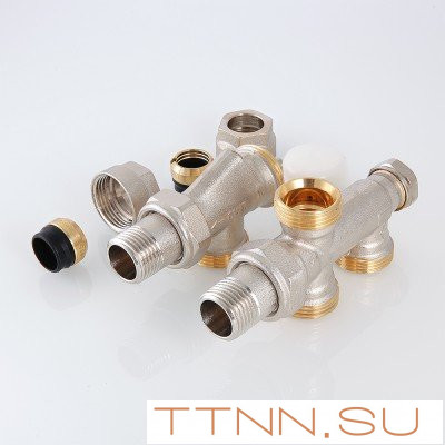 Узел нижнего подключения радиатора Valtec 1/2х100% VT.225 К N E04100 Узел нижнего подключения радиатора Valtec 1/2х100% VT.225 К N E04100