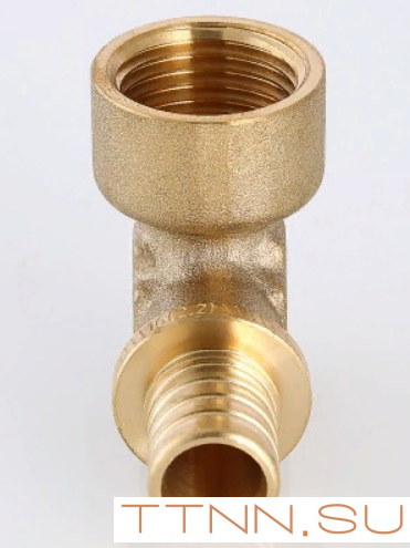 Угольник аксиальный Valtec 25х3/4 VTm.452.BG.002505 с переходом на внутреннюю резьбу Угольник аксиальный Valtec 25х3/4 VTm.452.BG.002505 с переходом на внутреннюю резьбу